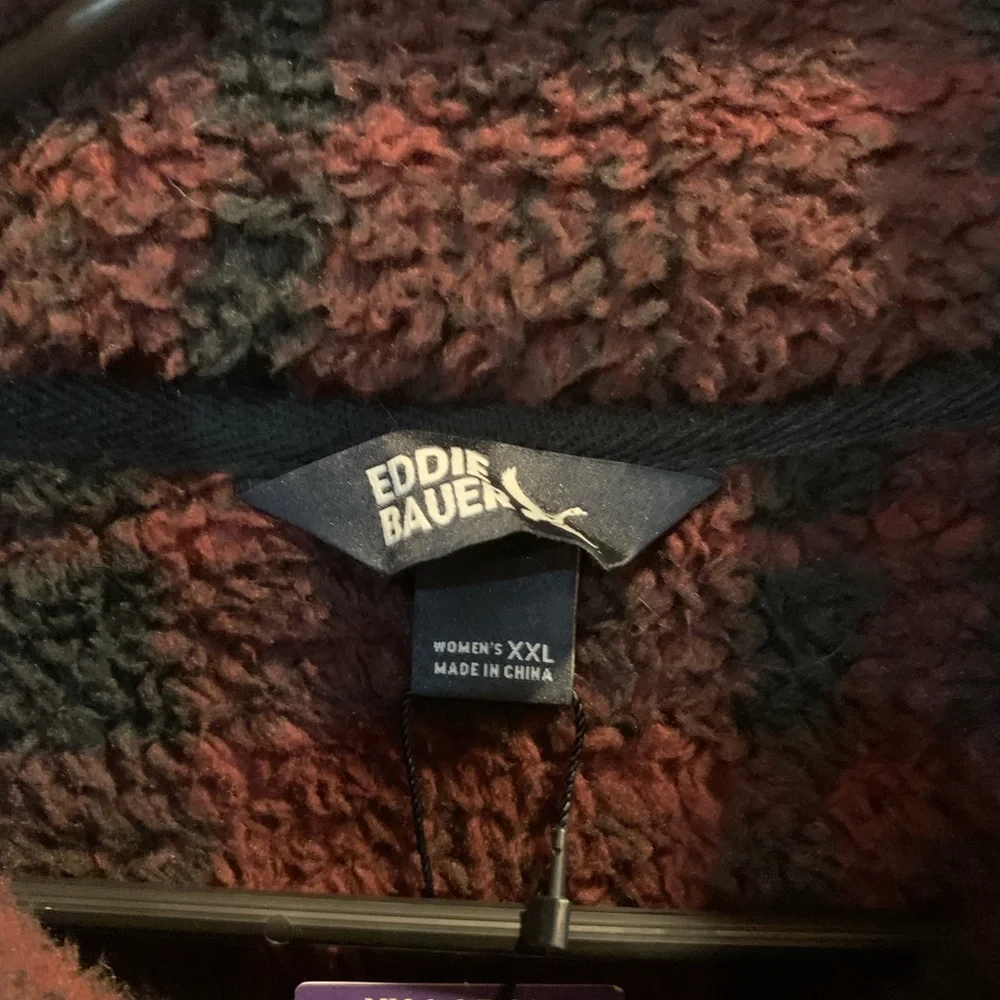 NWT Plaid Sherpa Zip-Up Jacket - Picture 5 of 8